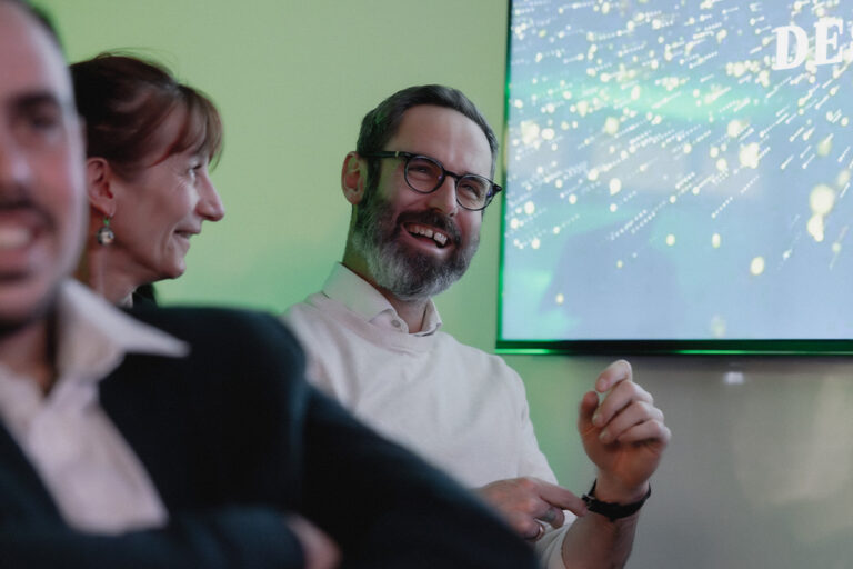 Confier un projet d’entreprise à des étudiants : une solution à coût réduit